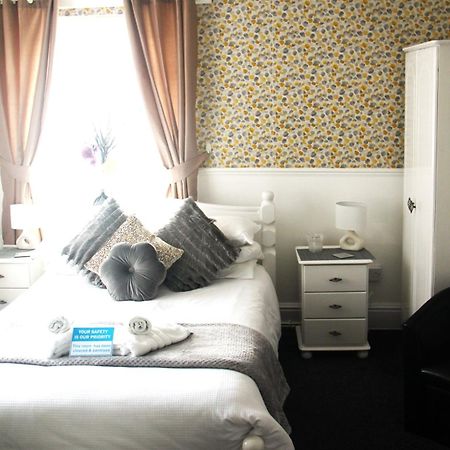 Serena Court Hotel Skegness Esterno foto