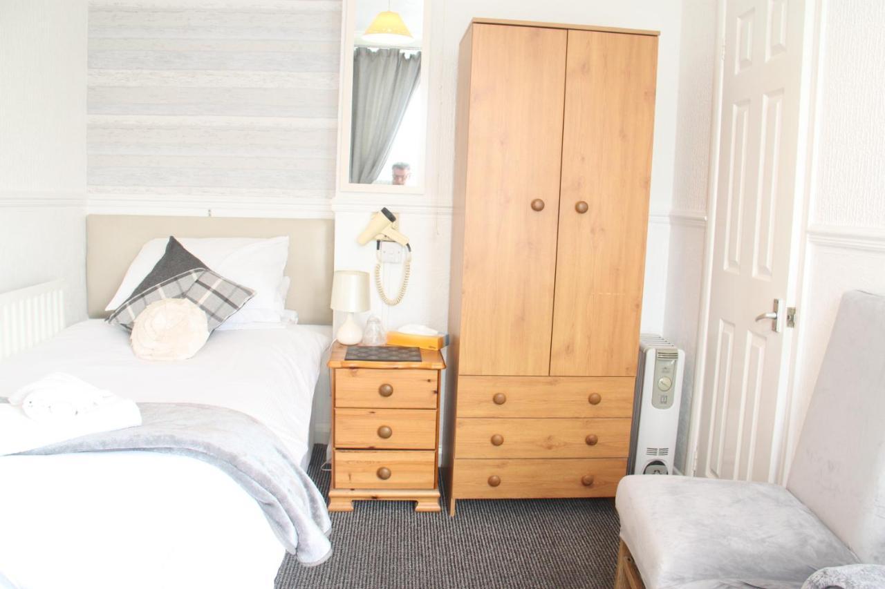 Serena Court Hotel Skegness Esterno foto