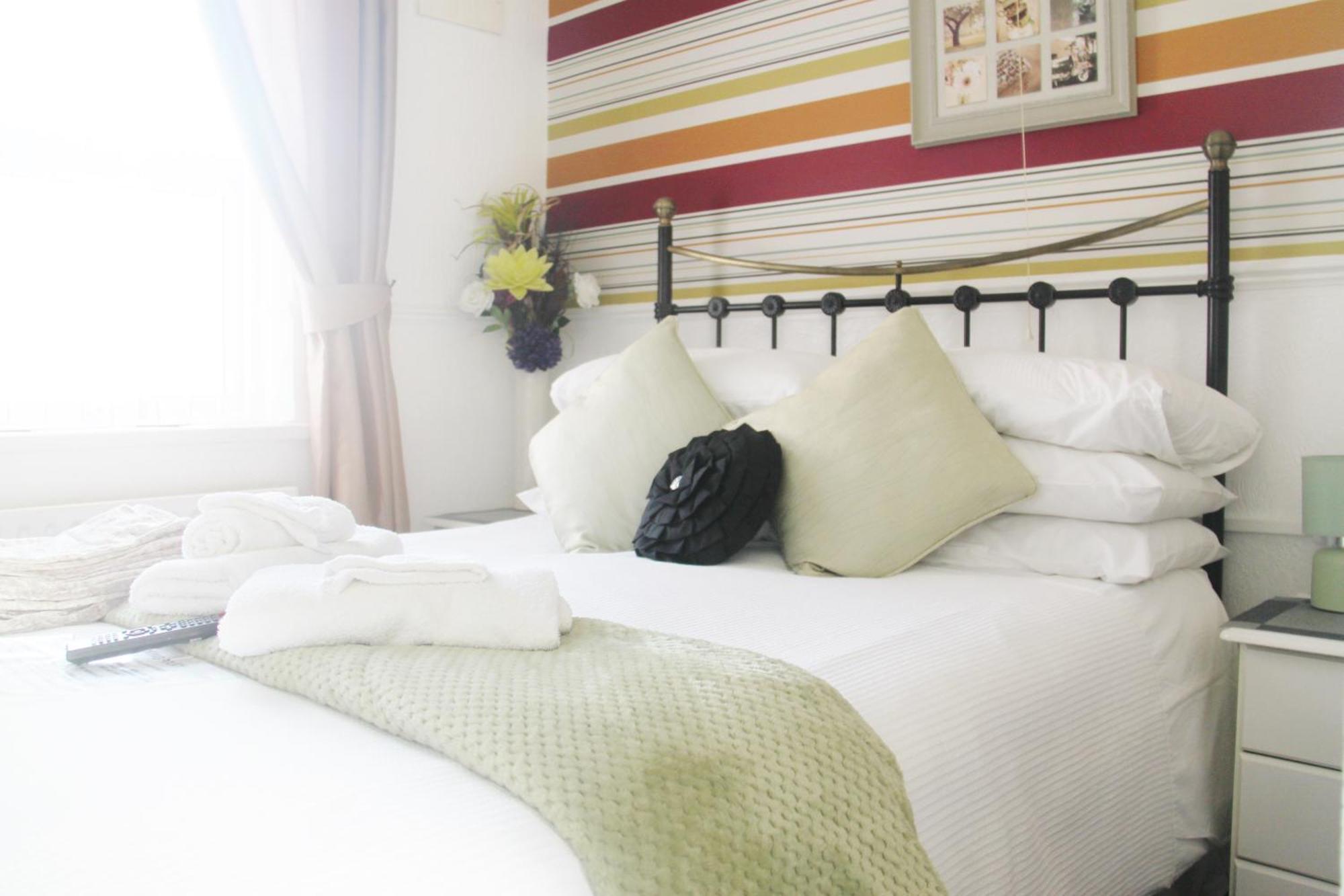 Serena Court Hotel Skegness Esterno foto