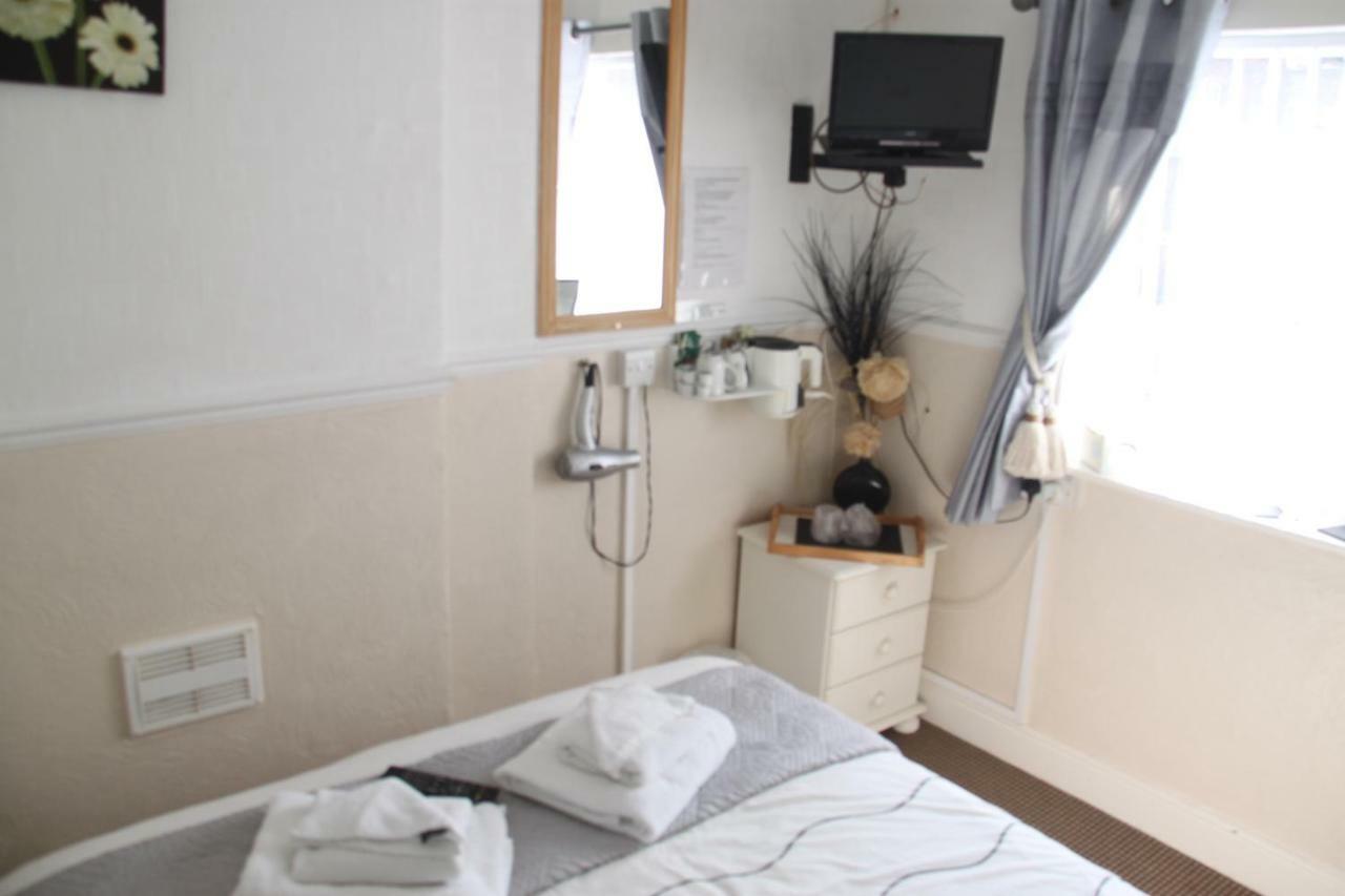 Serena Court Hotel Skegness Esterno foto