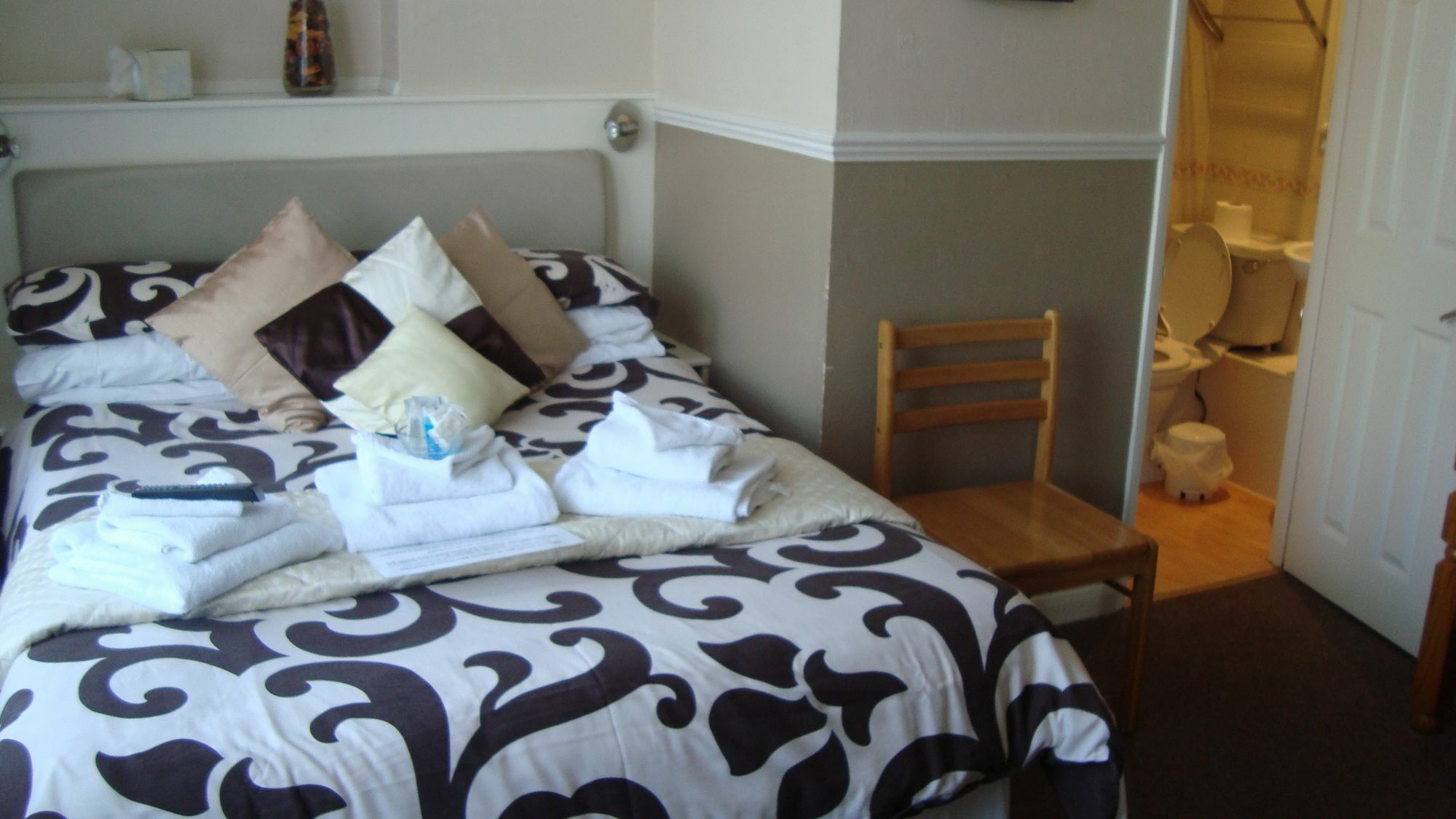 Serena Court Hotel Skegness Esterno foto